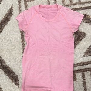 Lululemon Short Sleeve Swiftly Athletic Top